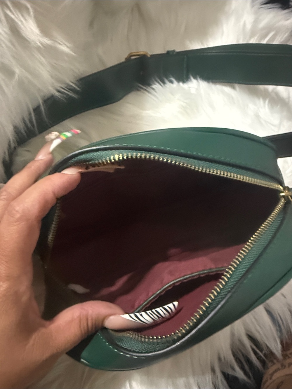 Hunter Green belt fanny pack, very stylish in trend - Picture 5 of 5